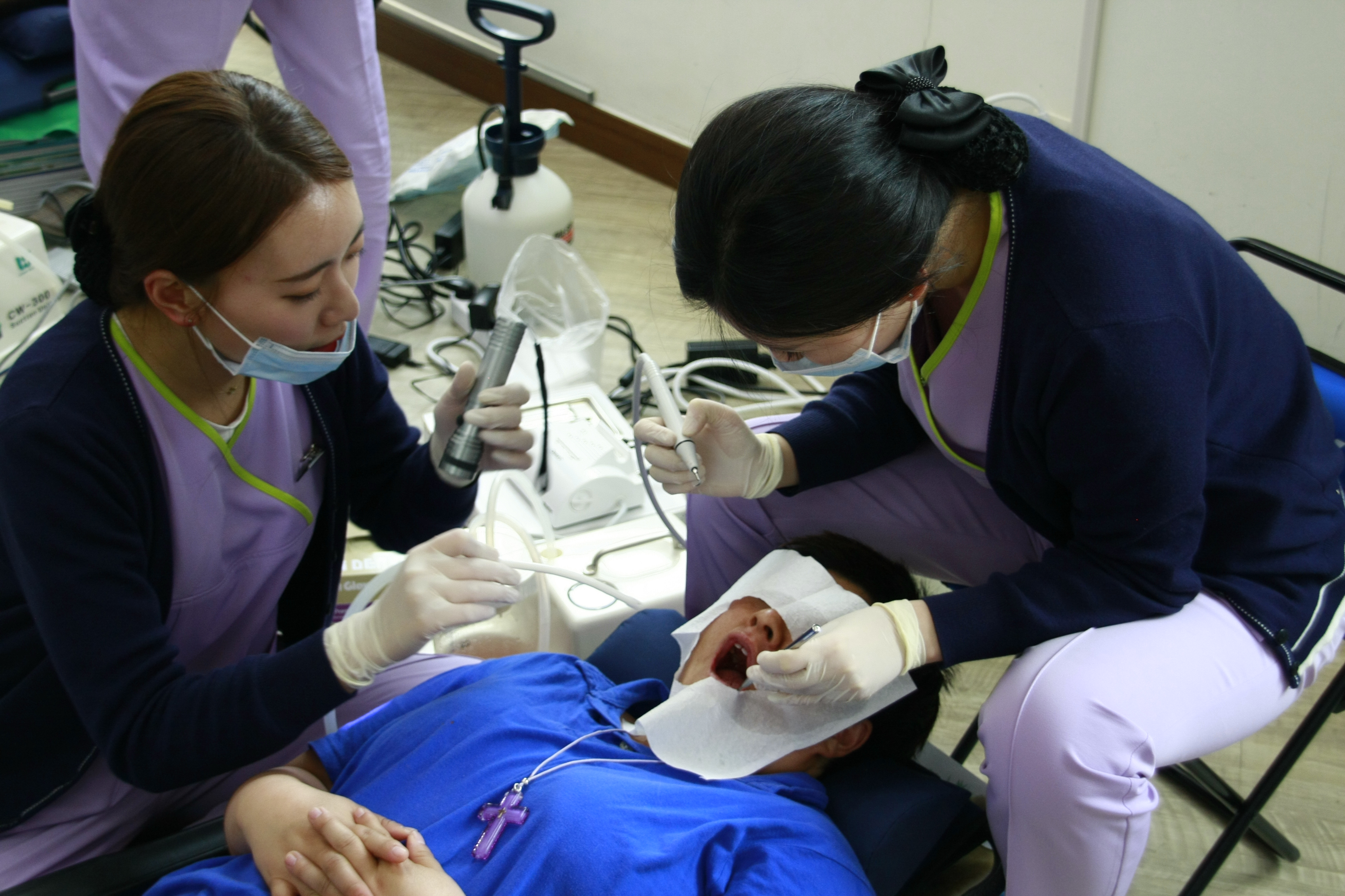 11회차 의료봉사활동 (7).JPG